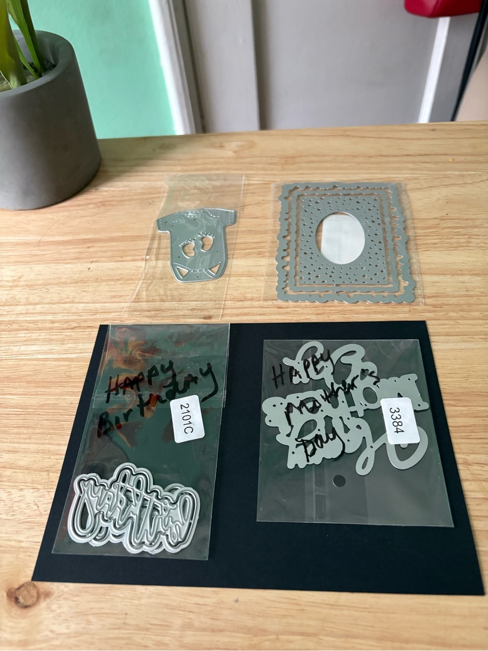 Metal Craft Die Set - Silver Decorative Frames & Sentiments